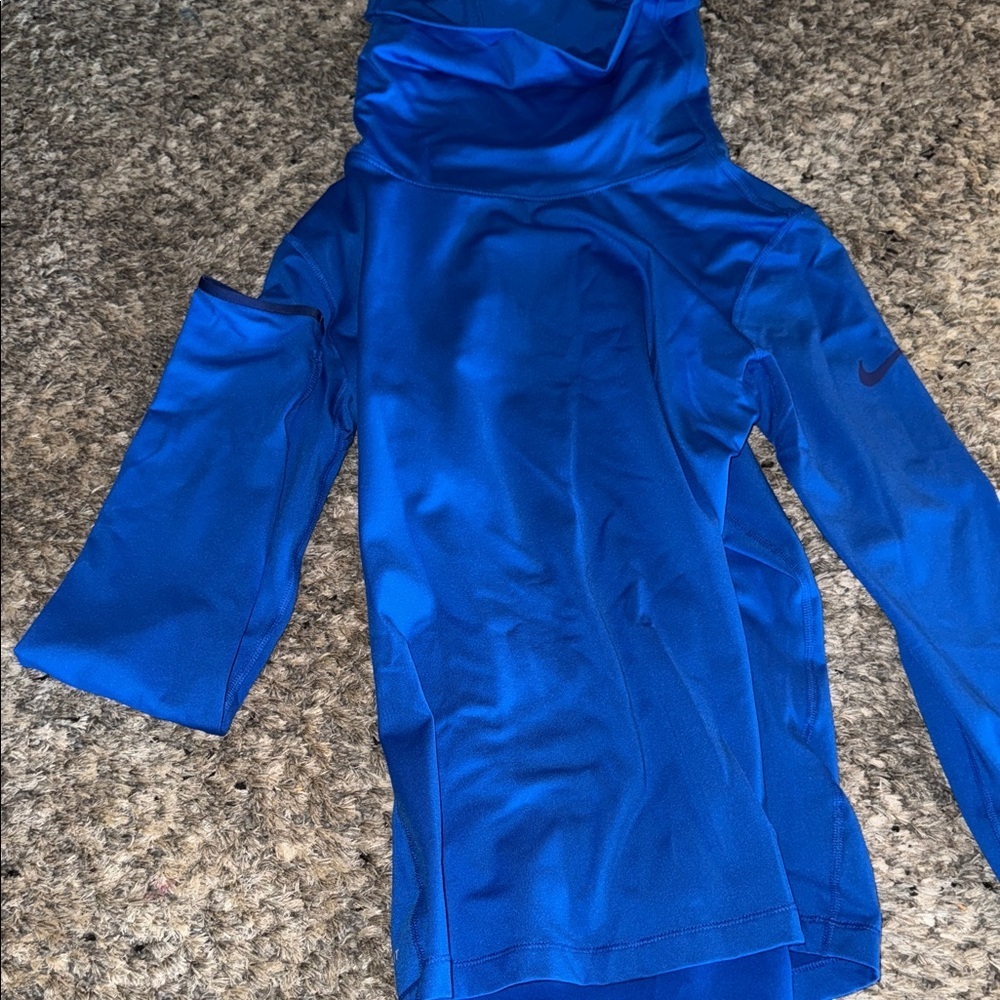 Blue nike turtle neck sweatshirt
